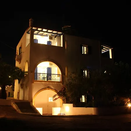 Appartement Theofilos *