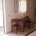 Theofilos Apartment Livadi (Kythira)