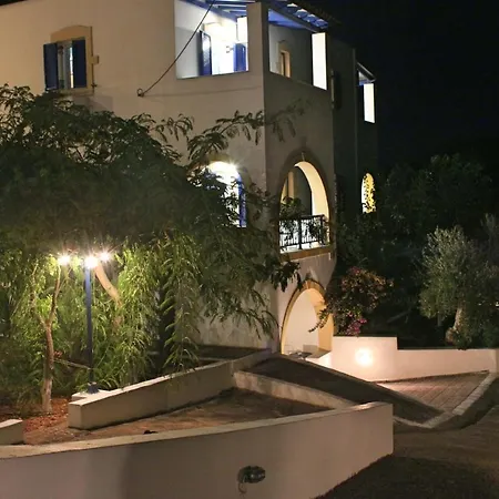 Theofilos Apartmán
