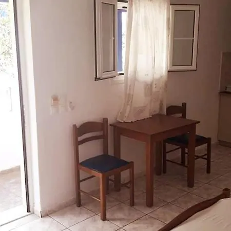Theofilos Apartmán Livadi (Kythira)