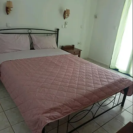 Theofilos Apartmán