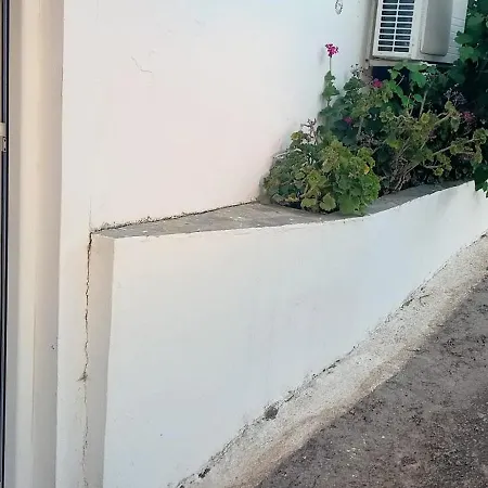 Apartman Theofilos *
